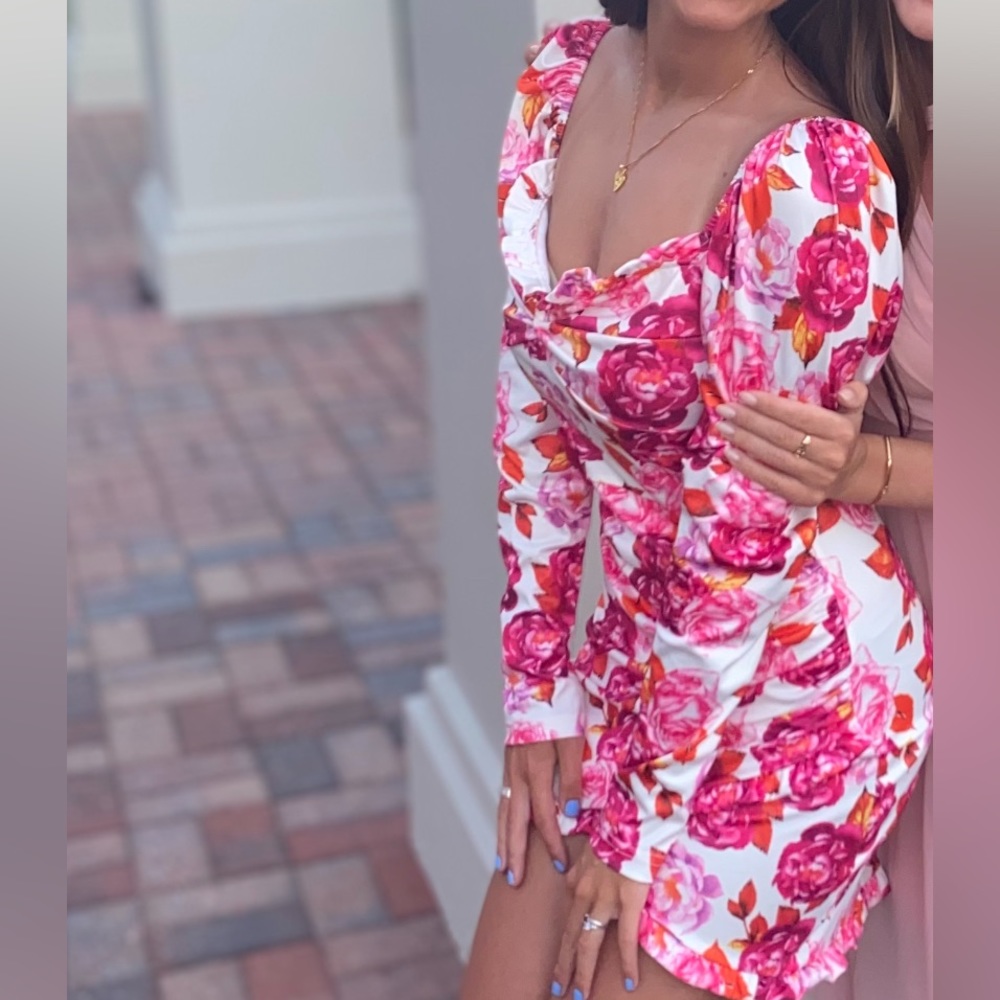 Floral Pink & White Puff Sleeve Dress